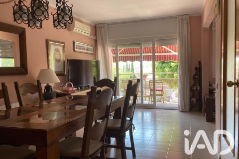 Apartamento de 2 dormitorios en venta en Sitges, Barcelona, Cataluña, Spain № 8333 - foto 2