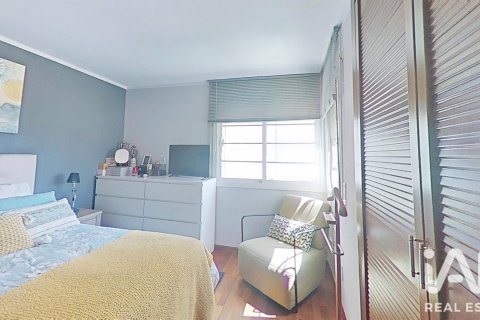 Tríplex de 4 dormitorios en venta en Cambrils, Tarragona, Cataluña, Spain № 8335 - foto 21
