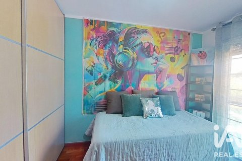 Tríplex de 4 dormitorios en venta en Cambrils, Tarragona, Cataluña, Spain № 8335 - foto 25