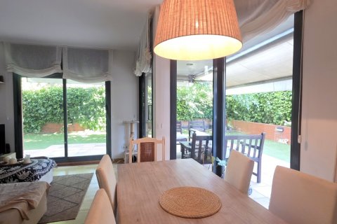 Apartamento de 3 dormitorios en venta en Sant Cugat del Vallès, Barcelona, Cataluña, Spain № 8334 - foto 21