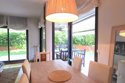 Apartamento de 3 dormitorios en venta en Sant Cugat del Vallès, Barcelona, Cataluña, Spain № 8334 - foto 25