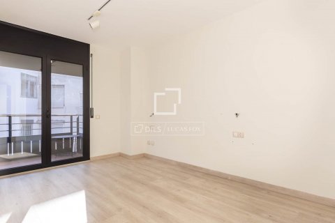 3 chambres apartment à vendre à Sant Just Desvern, Barcelona, Catalonia, Spain № 8959 - photo 20