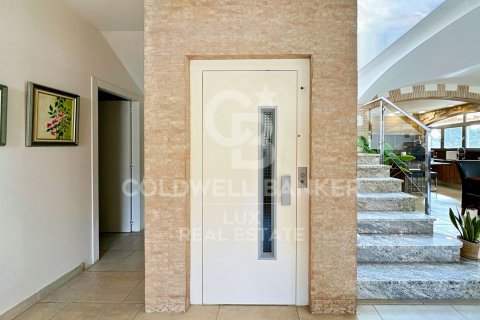 Сasa de 5 dormitorios en venta en Vilajuiga, Gerona, Cataluña, Spain № 5947 - foto 18