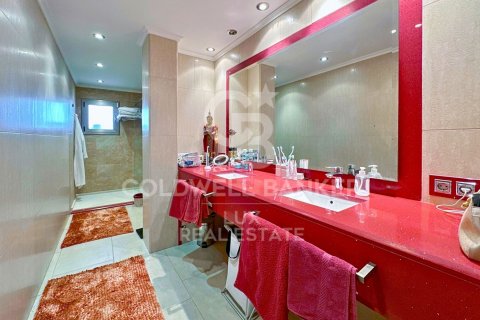 Сasa de 5 dormitorios en venta en Vilajuiga, Gerona, Cataluña, Spain № 5947 - foto 22