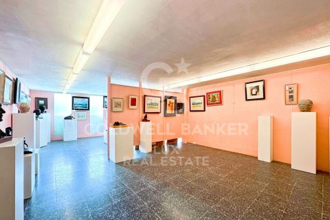 Apartamento de 3 dormitorios en venta en El Port De La Selva, Gerona, Cataluña, Spain № 5946 - foto 24