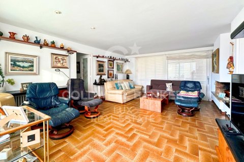 Apartamento de 3 dormitorios en venta en El Port De La Selva, Gerona, Cataluña, Spain № 5946 - foto 8