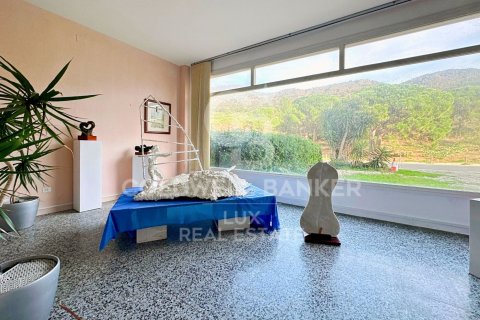Apartamento de 3 dormitorios en venta en El Port De La Selva, Gerona, Cataluña, Spain № 5946 - foto 25