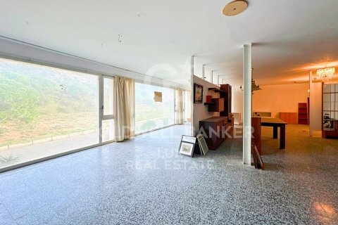 Apartamento de 3 dormitorios en venta en El Port De La Selva, Gerona, Cataluña, Spain № 5946 - foto 21