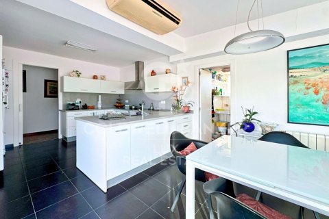 Apartamento de 3 dormitorios en venta en El Port De La Selva, Gerona, Cataluña, Spain № 5946 - foto 7