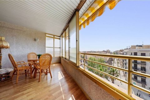 4 bedrooms apartment for sale in Catalonia, Spain № 7291 - photo 12