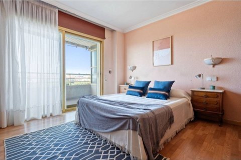 4 bedrooms apartment for sale in Catalonia, Spain № 7291 - photo 15