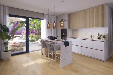 Apartamento de 3 dormitorios en venta en Cataluña, Spain № 7289 - foto 8