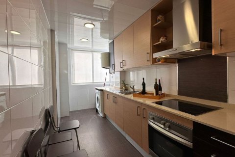 Купить квартиру в Калафелл, Испания с 4 комнаты, 90м², № 7286 - фото 8