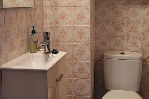 Купить квартиру в Каталония, Испания с 4 комнаты, 81м², № 7287 - фото 18