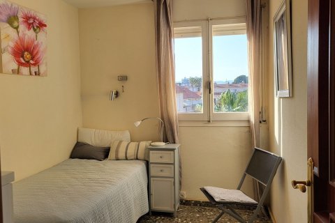 Купить квартиру в Каталония, Испания с 4 комнаты, 81м², № 7287 - фото 22