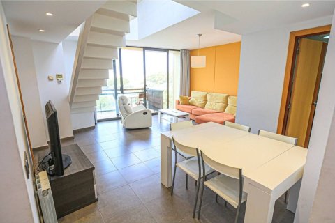 Apartamento de 3 dormitorios en venta en Cataluña, Spain № 7288 - foto 24