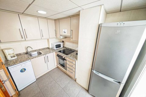 Apartamento de 3 dormitorios en venta en Cataluña, Spain № 7288 - foto 17