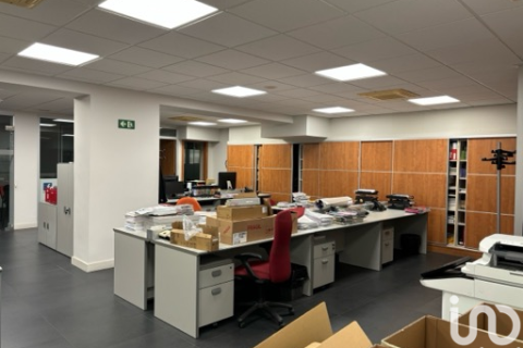 Propiedad comercial de 548 m² en venta en Barcelona, Cataluña, Spain № 4963 - foto 12