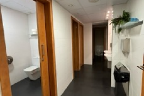 Propiedad comercial de 548 m² en venta en Barcelona, Cataluña, Spain № 4963 - foto 20