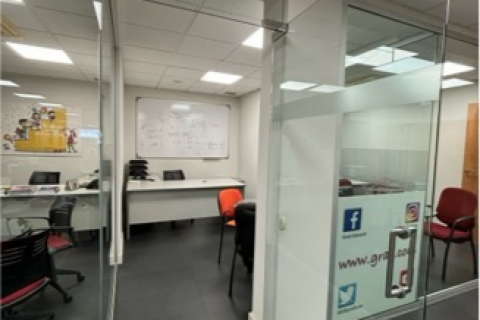 Propiedad comercial de 548 m² en venta en Barcelona, Cataluña, Spain № 4963 - foto 15