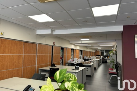 Propiedad comercial de 548 m² en venta en Barcelona, Cataluña, Spain № 4963 - foto 11