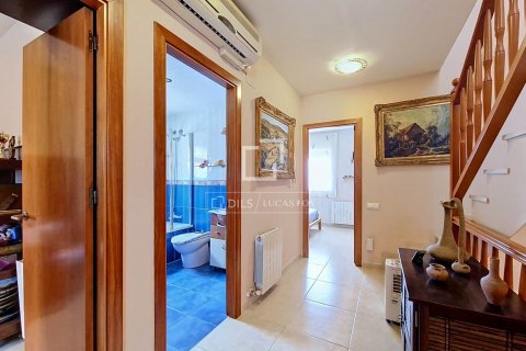 Купить виллу в Кубельес, Испания с 3 спальни, 174м², № 8730 - фото 18