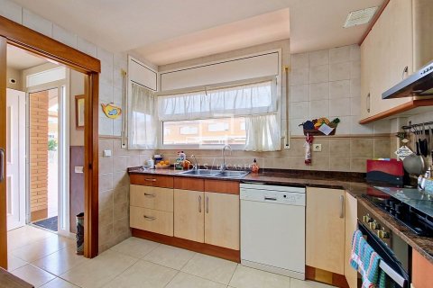 Купить виллу в Кубельес, Испания с 3 спальни, 174м², № 8730 - фото 7