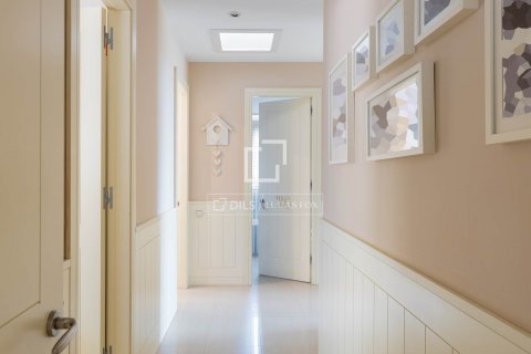 Villa de 4 dormitorios en venta en Sant Vicenc De Montalt, Barcelona, Cataluña, Spain № 8735 - foto 19