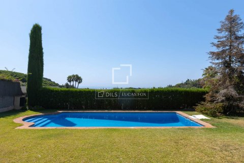 Villa de 4 dormitorios en venta en Sant Vicenc De Montalt, Barcelona, Cataluña, Spain № 8735 - foto 2