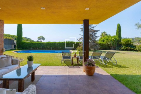 Villa de 4 dormitorios en venta en Sant Vicenc De Montalt, Barcelona, Cataluña, Spain № 8735 - foto 8