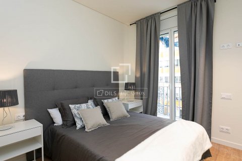 Apartamento de 2 dormitorios en venta en Barcelona, Cataluña, Spain № 8731 - foto 17