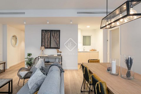 Apartamento de 2 dormitorios en venta en Barcelona, Cataluña, Spain № 8731 - foto 8