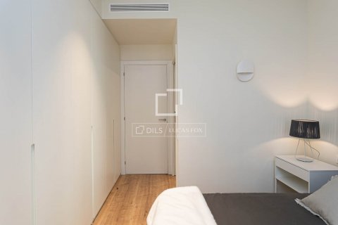 Apartamento de 2 dormitorios en venta en Barcelona, Cataluña, Spain № 8731 - foto 21