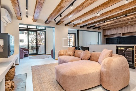 Ático de 3 dormitorios en venta en Barcelona, Cataluña, Spain № 6295