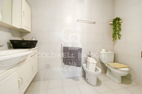 Сasa de 3 dormitorios en venta en Empuriabrava, Gerona, Cataluña, Spain № 5832 - foto 12