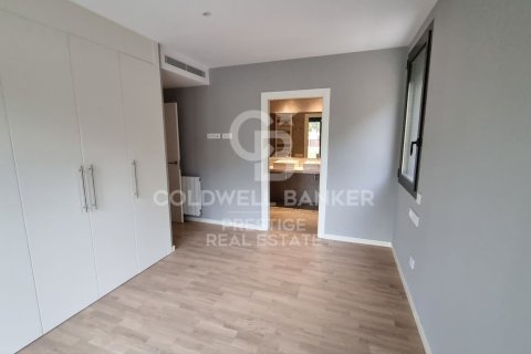 Apartamento de 3 dormitorios en venta en Premia De Dalt, Barcelona, Cataluña, Spain № 5831 - foto 24