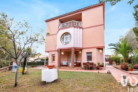 Сasa de 6 dormitorios en venta en Sant Cugat del Vallès, Barcelona, Cataluña, Spain № 5001