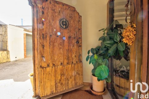 Сasa de 10 dormitorios en venta en Els Guiamets, Tarragona, Cataluña, Spain № 4995 - foto 10