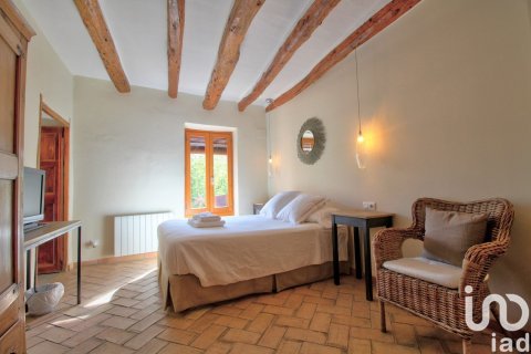 Сasa de 10 dormitorios en venta en Els Guiamets, Tarragona, Cataluña, Spain № 4995 - foto 16
