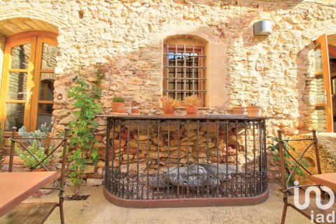 Сasa de 10 dormitorios en venta en Els Guiamets, Tarragona, Cataluña, Spain № 4995 - foto 3