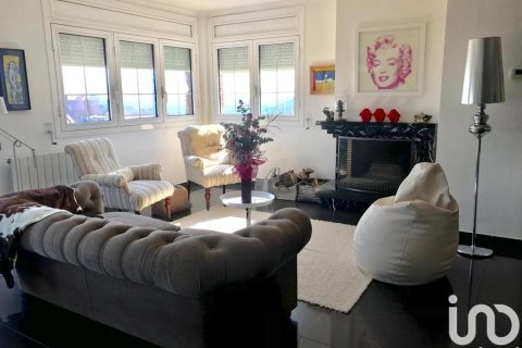 4 bedrooms house for sale in Sant Boi de Llobregat, Barcelona, Catalonia, Spain № 4999 - photo 11