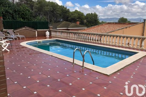 4 bedrooms house for sale in Sant Boi de Llobregat, Barcelona, Catalonia, Spain № 4999 - photo 3