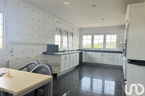 4 bedrooms house for sale in Sant Boi de Llobregat, Barcelona, Catalonia, Spain № 4999 - photo 25