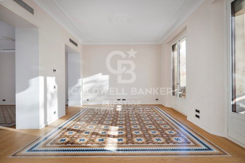 Купить квартиру в Барселона, Испания с 3 спальни, 183м², № 5750 - фото 7