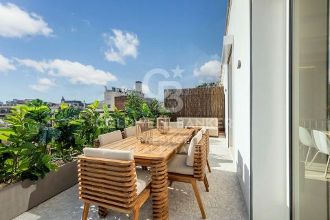Ático de 3 dormitorios en venta en Barcelona, Cataluña, Spain № 5753 - foto 7