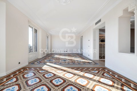 Купить квартиру в Барселона, Испания с 3 спальни, 184м², № 5749 - фото 6