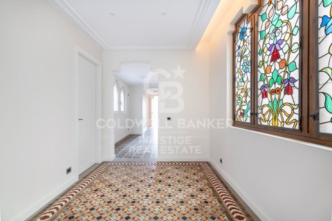 Купить квартиру в Барселона, Испания с 3 спальни, 184м², № 5749 - фото 25