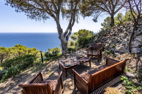 Casa adosada de 4 dormitorios en venta en Begur, Gerona, Cataluña, Spain № 5402