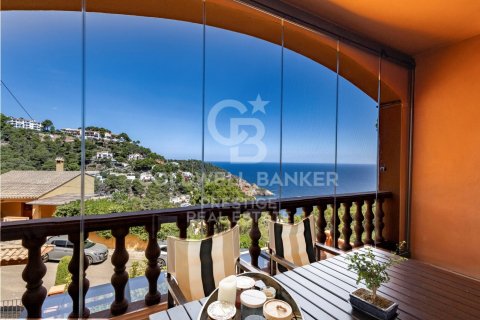 Casa adosada de 4 dormitorios en venta en Begur, Gerona, Cataluña, Spain № 5402 - foto 3