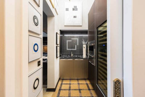 Купить квартиру в Барселона, Испания с 4 спальни, 273м², № 4262 - фото 12